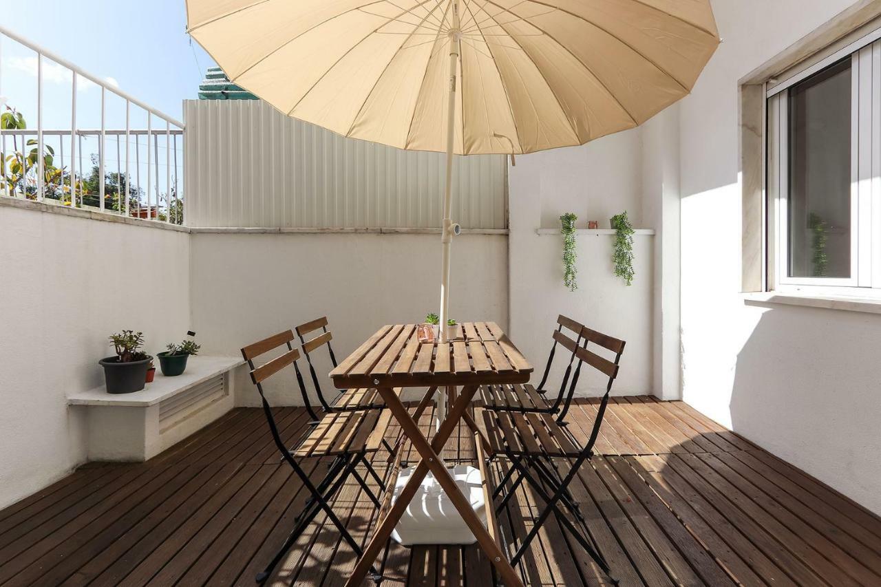 Entrecampos Terrace By Homing Lisbon Exterior photo
